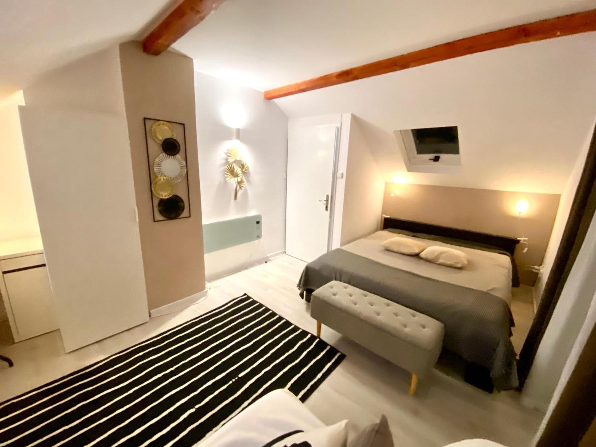 Avala Sunset Apartments Belgrado Esterno foto